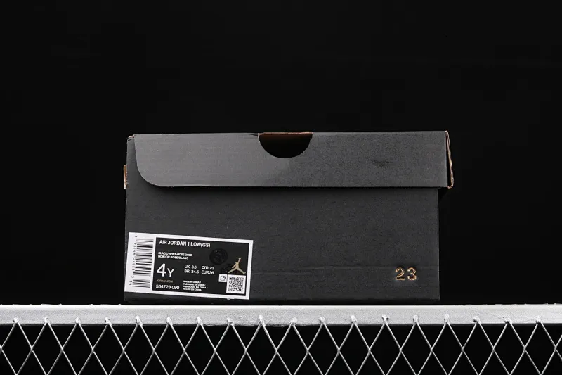 All categories Air Jordan Jordan series basketball shoes Air Jordan 1 Low New version Air Jordan 1 Low AJ1 Joe 1 low-top silk rose gold cultural and leisure sports sneakers 554723-090